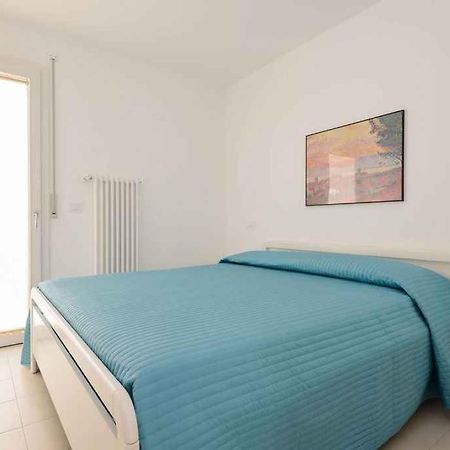 Apartment In Lignano Sabbiadoro 21782 ภายนอก รูปภาพ